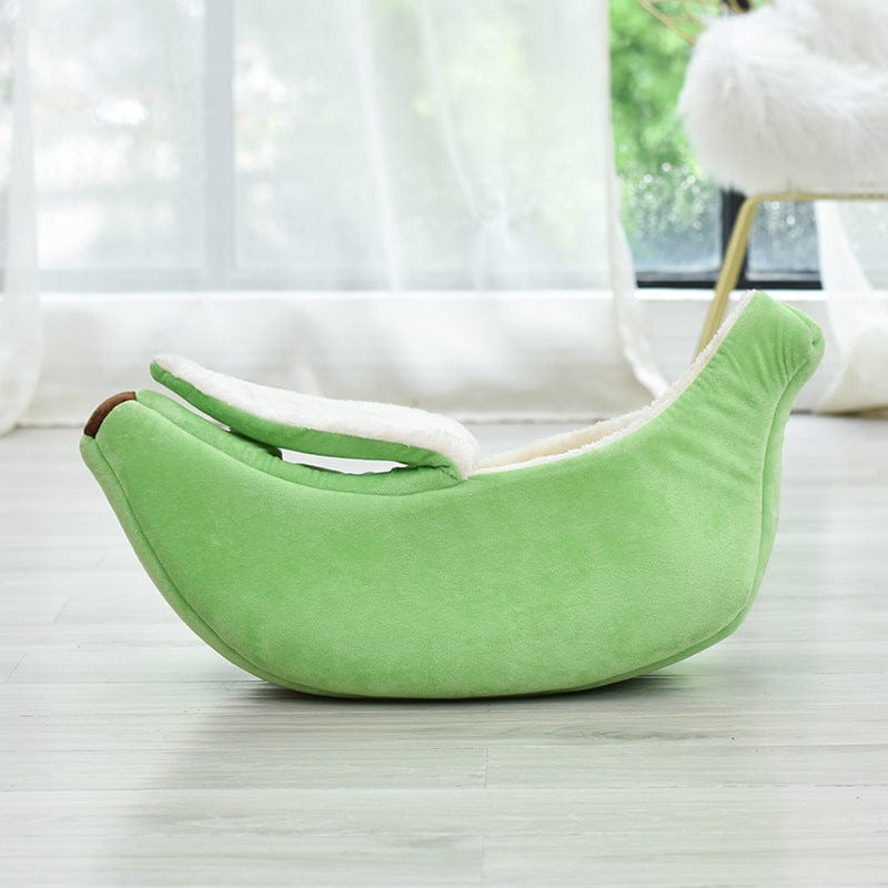 Cute Banana Pet Bed – Soft, Warm & Adorable Sleeping Spot for Your Furry Friend - Cindy Pomeranian